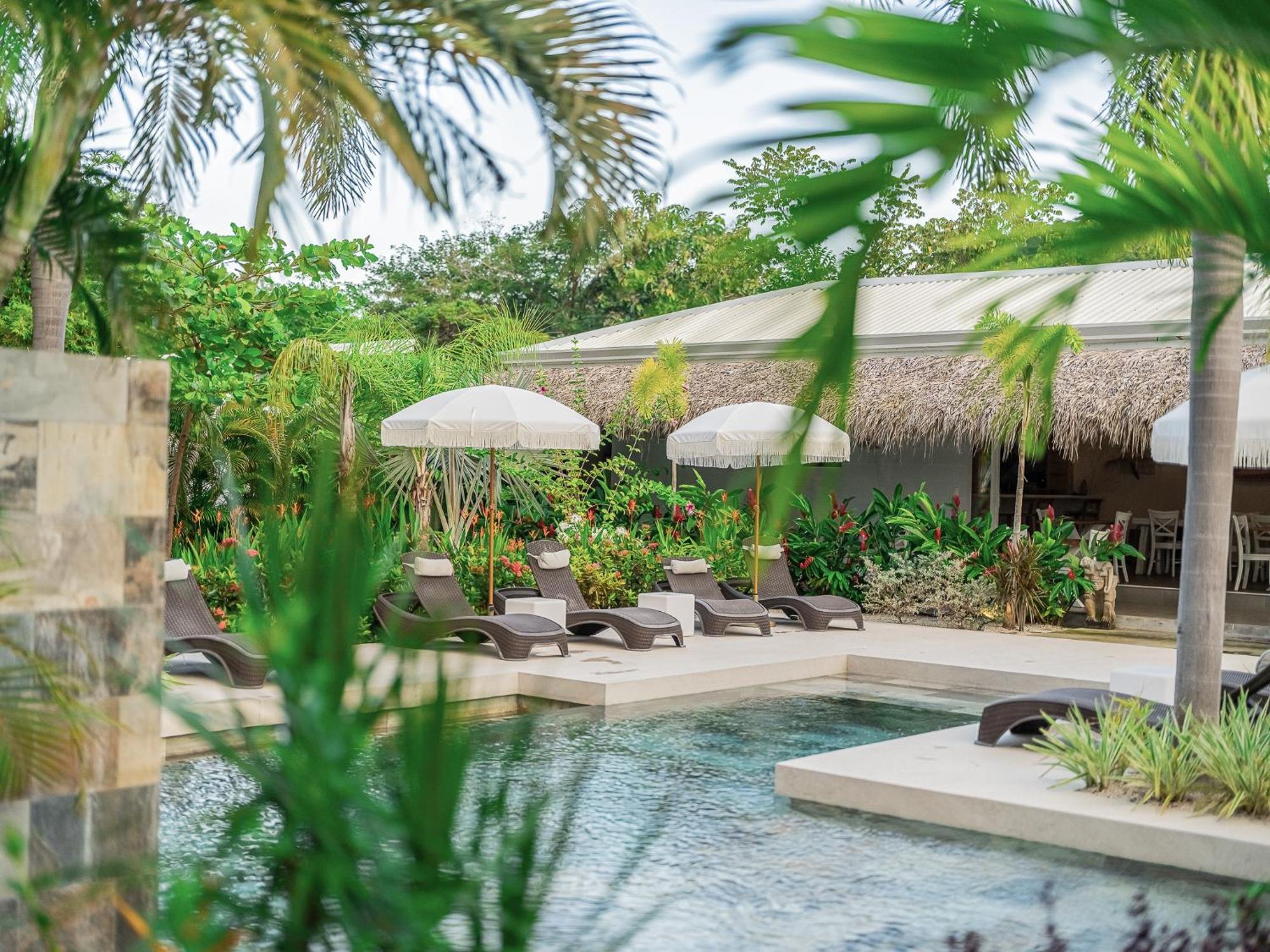 Les Voiles Blanches - Luxury Lodge タマリンド エクステリア 写真