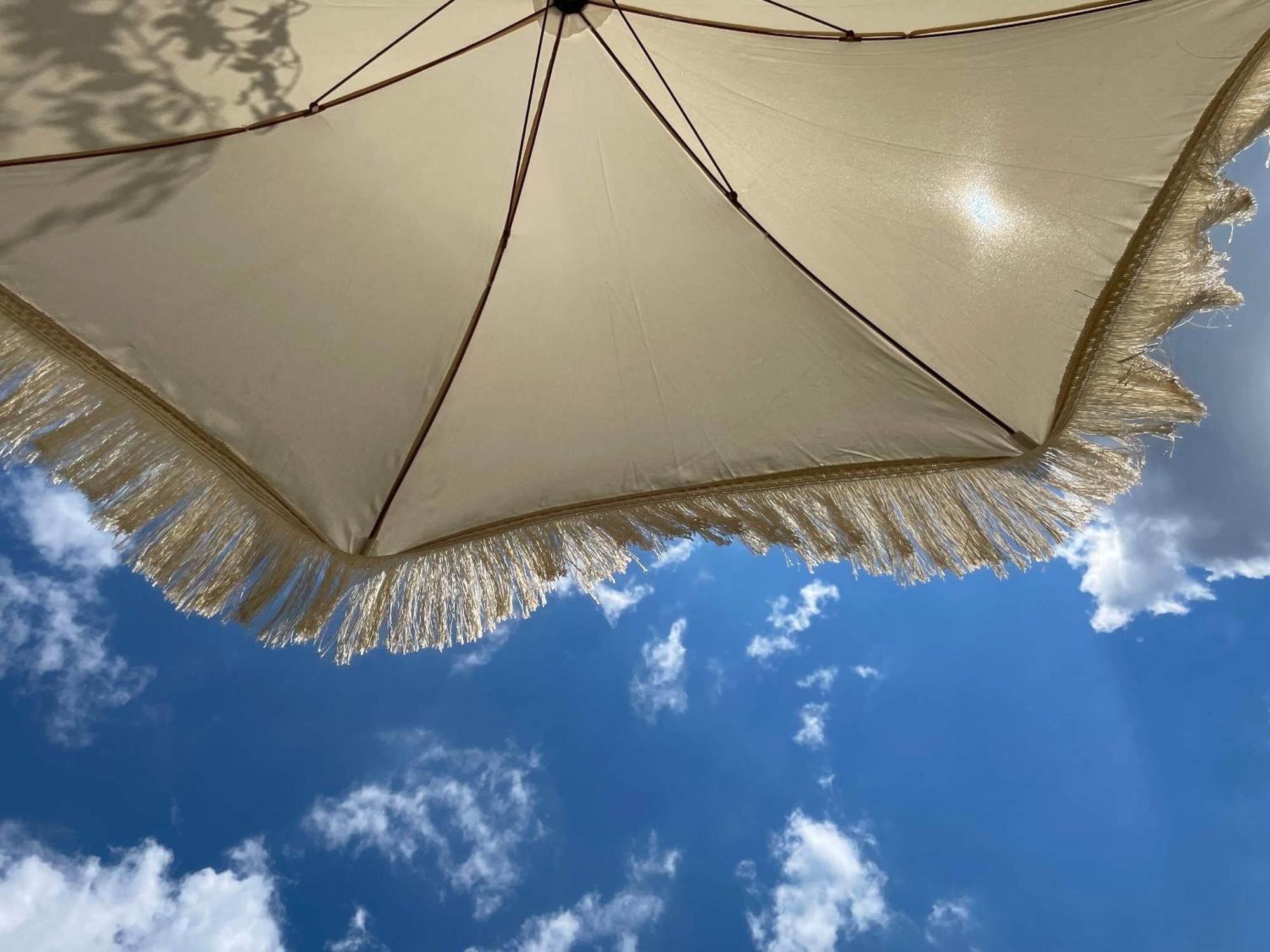 Les Voiles Blanches - Luxury Lodge タマリンド エクステリア 写真
